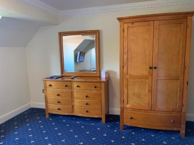 Springfield Country Hotel, Leisure Club & Hotel 3*